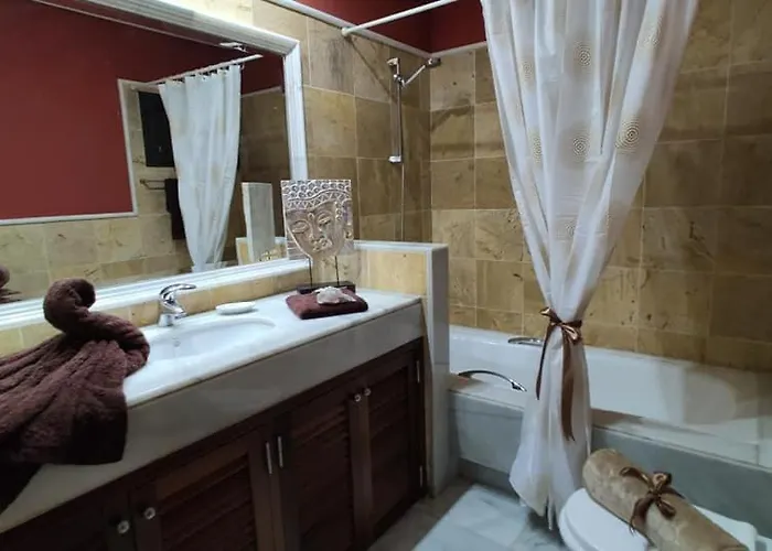 Bol-can Con Piscina Privada Villa *