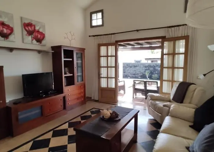 Bol-can Con Piscina Privada