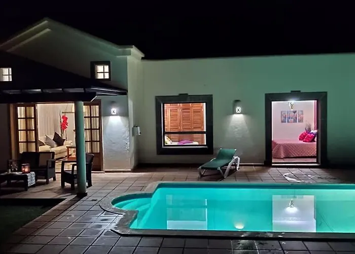 Bol-can Con Piscina Privada * Playa Blanca (Lanzarote)