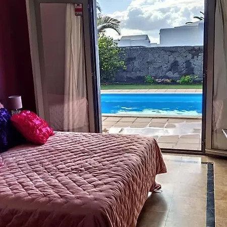 Bol-can Con Piscina Privada