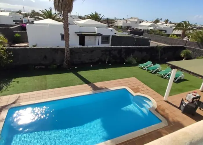 Bol-can Con Piscina Privada Villa Playa Blanca (Lanzarote)