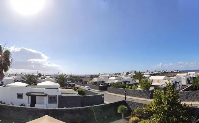 Bol-can Con Piscina Privada Villa Playa Blanca (Lanzarote)